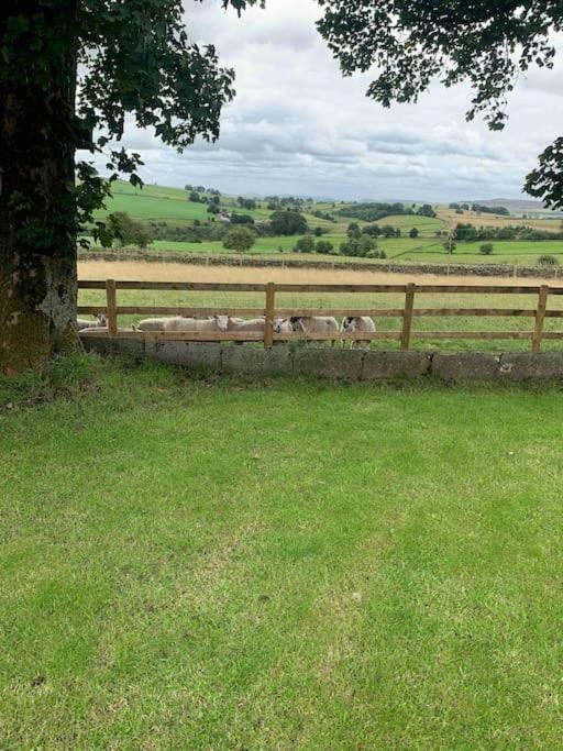 Вилла Ivy House Farm, Near Longnor Longnor  Экстерьер фото